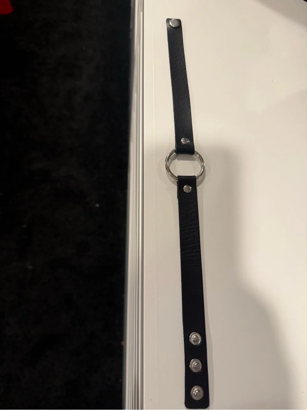 N/A stylish black